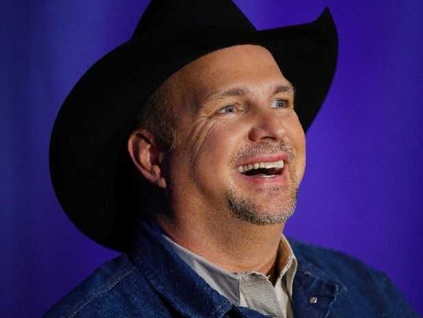 Don’t Worry, Garth Brooks Fans! Fáilte Ireland Has Launched A Festival Just For You