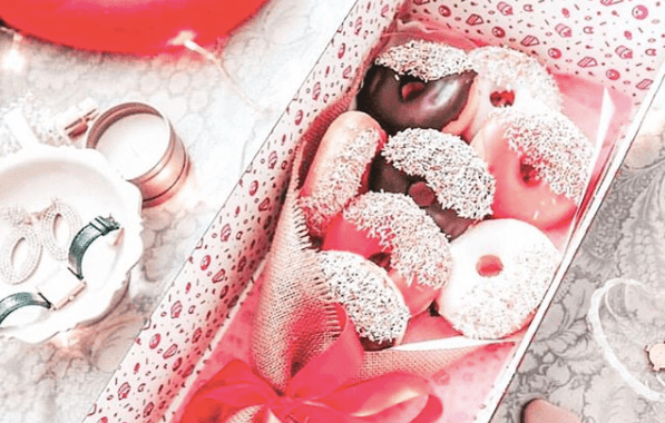 Looking for the perfect gift for someone special? We suggest a donut bouquet Looking for the perfect gift for someone special? We suggest a donut bouquet