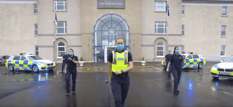Gardaí respond to Swiss dance challenge video in fantastic style Gardaí respond to Swiss dance challenge video in fantastic style