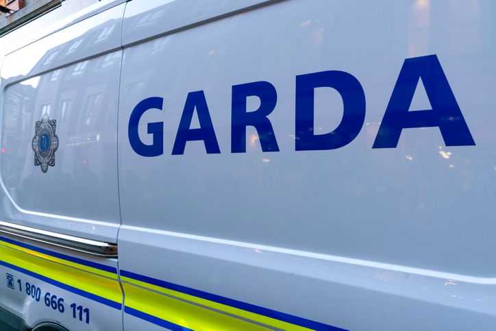 Woman arrested after multiple Garda cars chase vehicle from Ballymun to Wicklow and back Woman arrested after multiple Garda cars chase vehicle from Ballymun to Wicklow and back