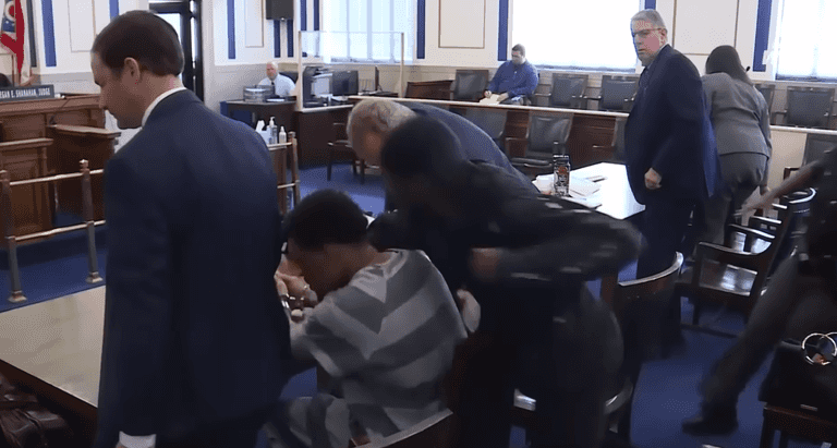 WATCH: The moment dad attacks 3-year-old son’s suspected murderer in court WATCH: The moment dad attacks 3-year-old son’s suspected murderer in court