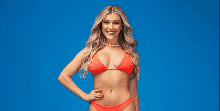 Love Island’s Molly Marsh bags six figure fashion deal just days into the show Love Island’s Molly Marsh bags six figure fashion deal just days into the show