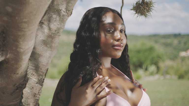 Love Island: A new arrival rocks the villa and Catherine and Zachariah go on a date Love Island: A new arrival rocks the villa and Catherine and Zachariah go on a date