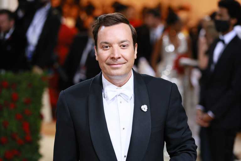 Jimmy Fallon issues apology after claims of ‘hostile’ work environment