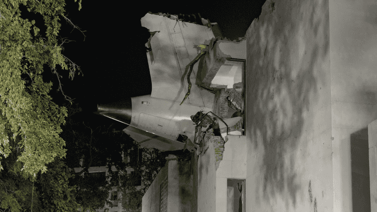 Air India pilot ‘sent desperate mayday call’ before crash that killed 241 passengers