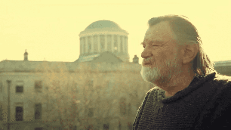 Brendan Gleeson’s documentary about legendary pub is airing on TV tonight