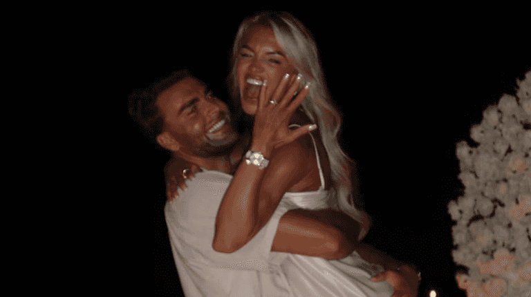 Love Island winners Molly Smith and Tom Clare are engaged Love Island winners Molly Smith and Tom Clare are engaged
