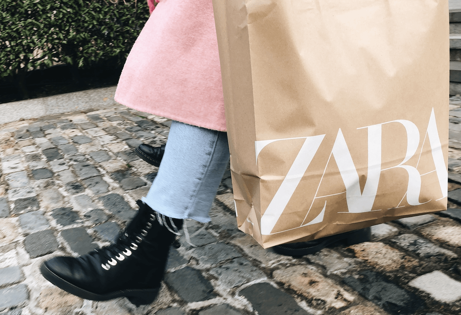 The stunning €30 Zara top that will instantly refresh your wardrobe for spring