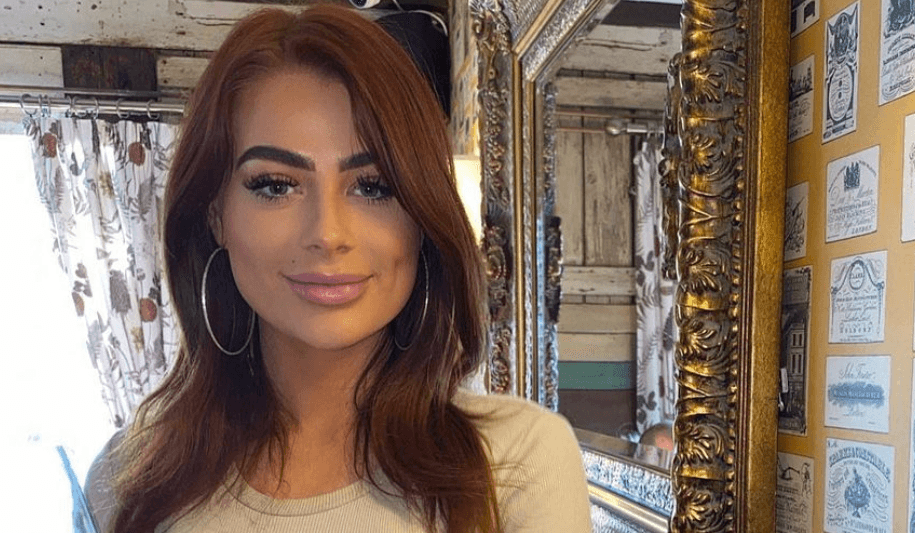 Love Island’s Jessica Hayes taken to hospital after infection from fake nails