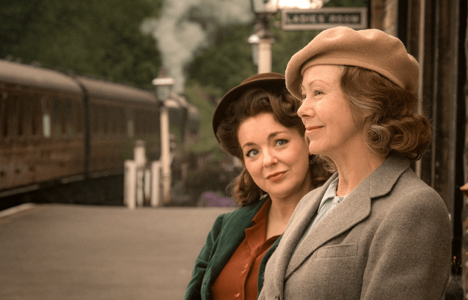 Sheridan Smith and Jenny Agutter on the wholesome experience shooting the Railway Children Return