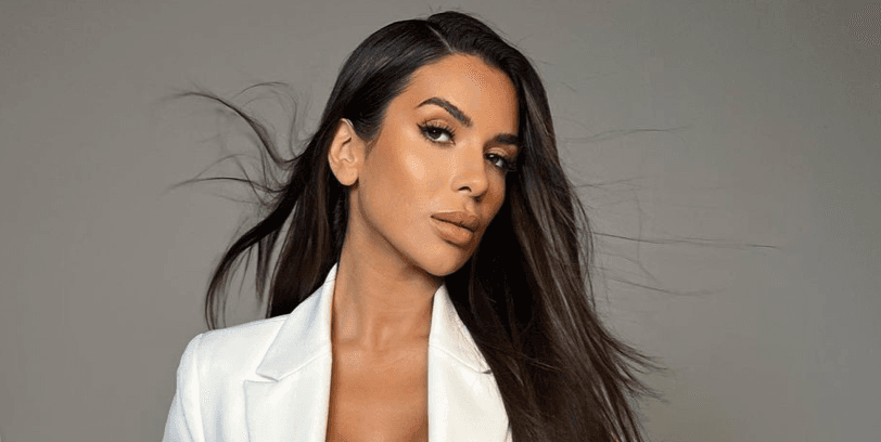 Ekin-Su says she laughs at Dancing On Ice “curse”