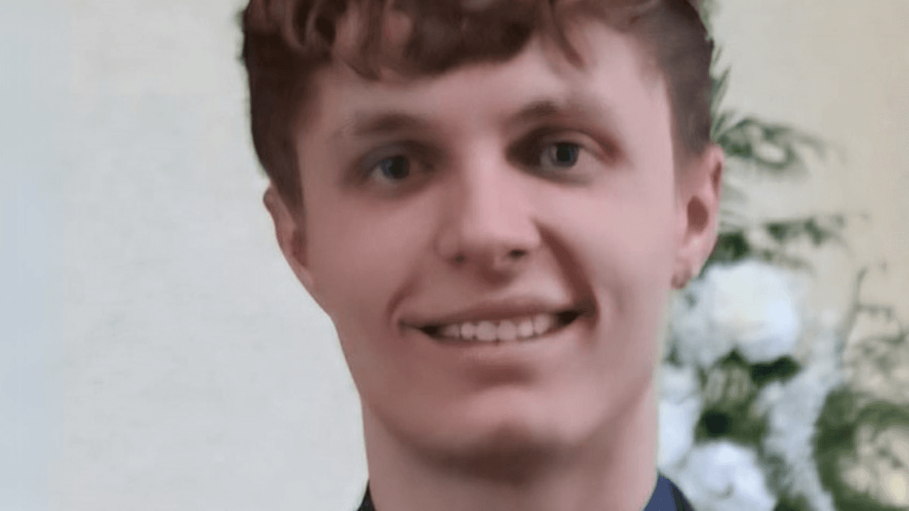 Man, 20, who died in Donegal after tree fell on car during Storm Éowyn named