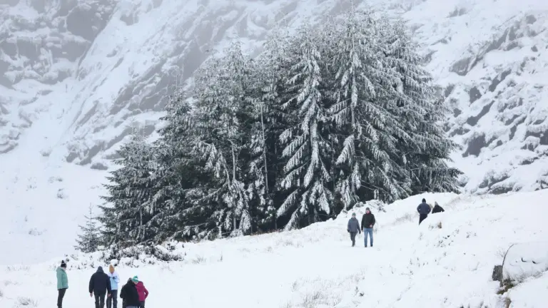 Status Orange warning issued for several counties over ‘significant snow’