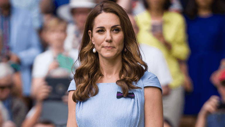 Kate Middleton shows off new blonde hair on anniversary trip