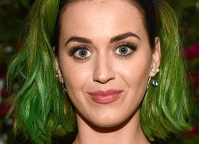 Katy Perry Back With Former Flame?! Katy Perry Back With Former Flame?!