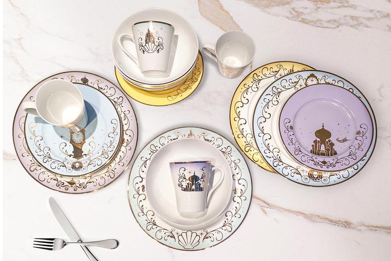 You absolutely need this Disney dinner set for the house you probably can’t afford to buy You absolutely need this Disney dinner set for the house you probably can’t afford to buy