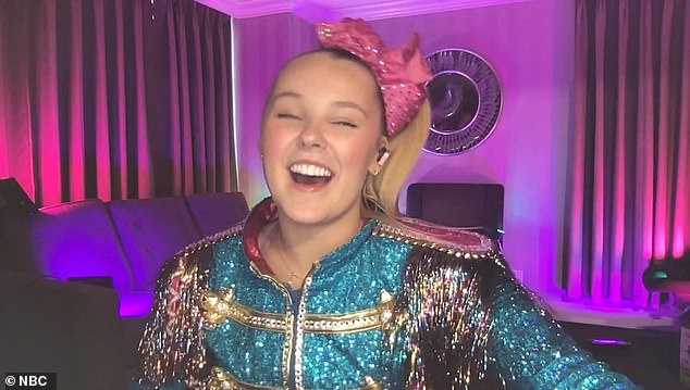 Dance Moms’ JoJo Siwa says “wonderful” new girlfriend helped her come out Dance Moms’ JoJo Siwa says “wonderful” new girlfriend helped her come out