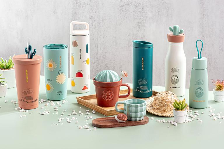 Starbucks’ new Happy Hedgehog cups would be the perfect pairing for a park date Starbucks’ new Happy Hedgehog cups would be the perfect pairing for a park date