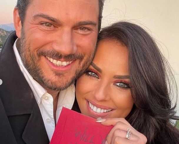 Selling Sunset’s Vanessa Villela is engaged Selling Sunset’s Vanessa Villela is engaged