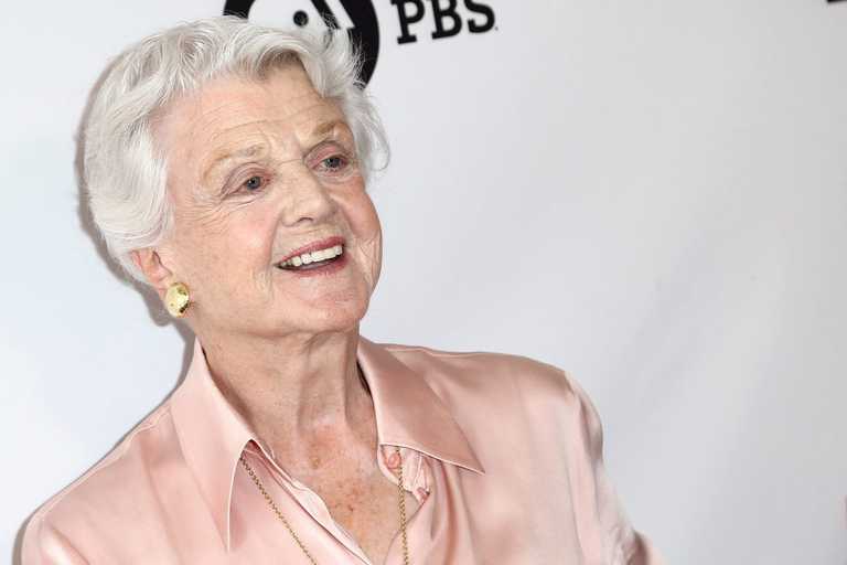 Tributes pour in for Dame Angela Lansbury Tributes pour in for Dame Angela Lansbury