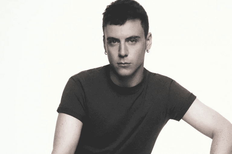 Who is Sean McGirr? The Irishman announced as the Creative Director of Alexander McQueen Who is Sean McGirr? The Irishman announced as the Creative Director of Alexander McQueen