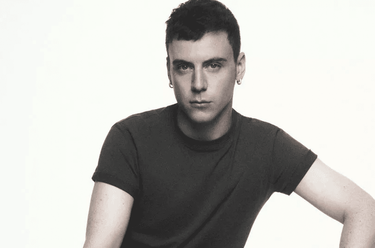 Who is Sean McGirr? The Irishman announced as the Creative Director of Alexander McQueen Who is Sean McGirr? The Irishman announced as the Creative Director of Alexander McQueen