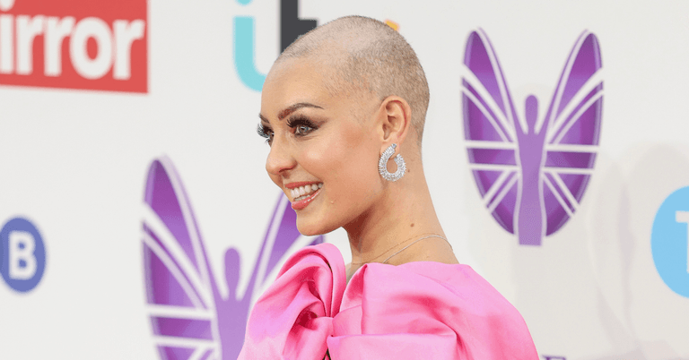 Amy Dowden looks stunning as she walks red carpet for Pride Of Britain Awards Amy Dowden looks stunning as she walks red carpet for Pride Of Britain Awards