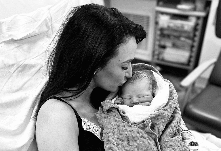 Irish influencer Belle Azzure welcomes her second child Irish influencer Belle Azzure welcomes her second child