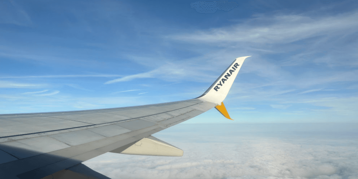 Ryanair vows to crackdown on bad behaviour in-flight with €15,000 fine