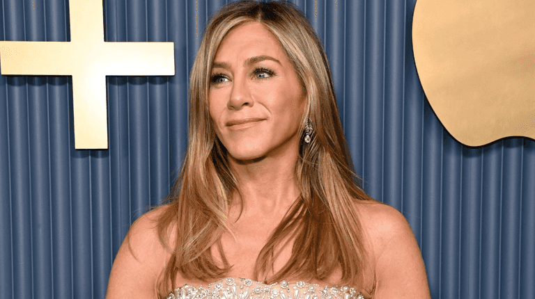 Jennifer Aniston says ‘we don’t need to be married to be complete’ Jennifer Aniston says ‘we don’t need to be married to be complete’