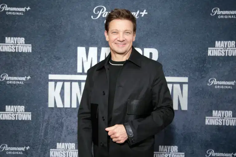 Jeremy Renner explains what he saw when ‘he died’ after snowplow accident Jeremy Renner explains what he saw when ‘he died’ after snowplow accident