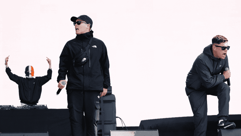 Kneecap’s Glastonbury set to be shown on BBC amidst calls for ban Kneecap’s Glastonbury set to be shown on BBC amidst calls for ban