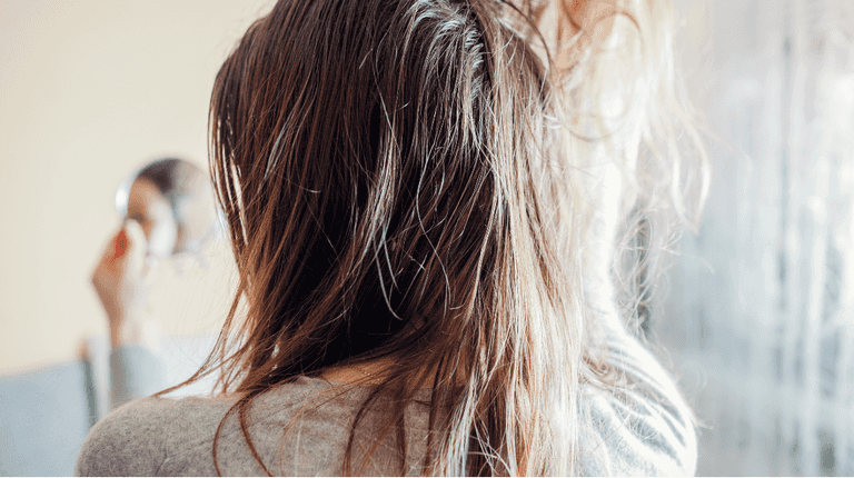 This is the one beauty gift set you need if your hair gets greasy quickly This is the one beauty gift set you need if your hair gets greasy quickly